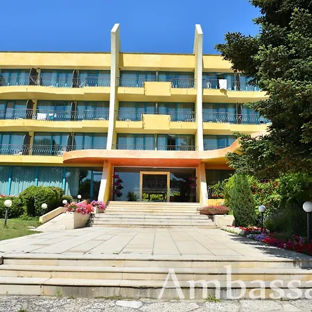 Hotel Ambassador - Free Parking