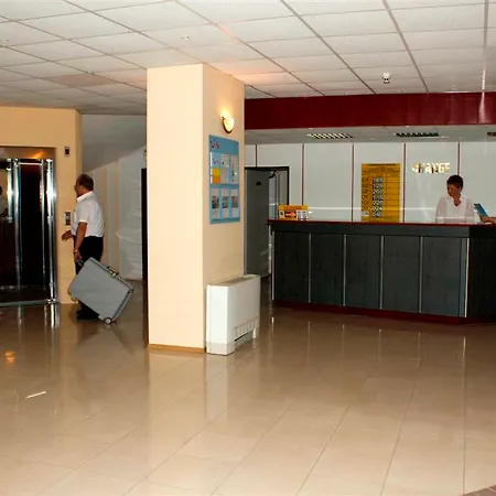 Ambassador Zlate písky