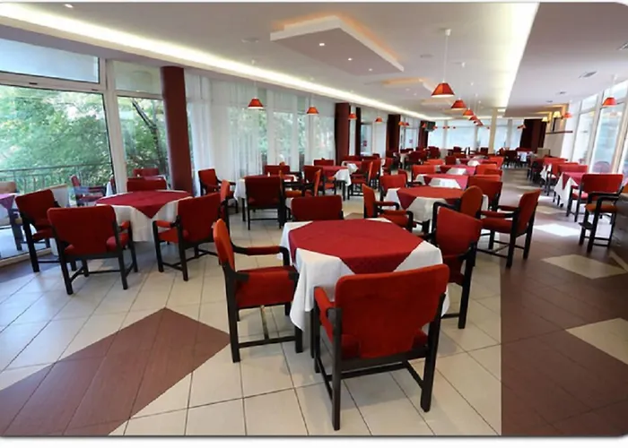 Ambassador - Free Parking Golden Sands