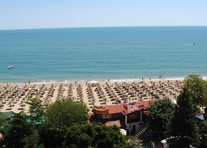 Hotel Ambassador - Free Parking